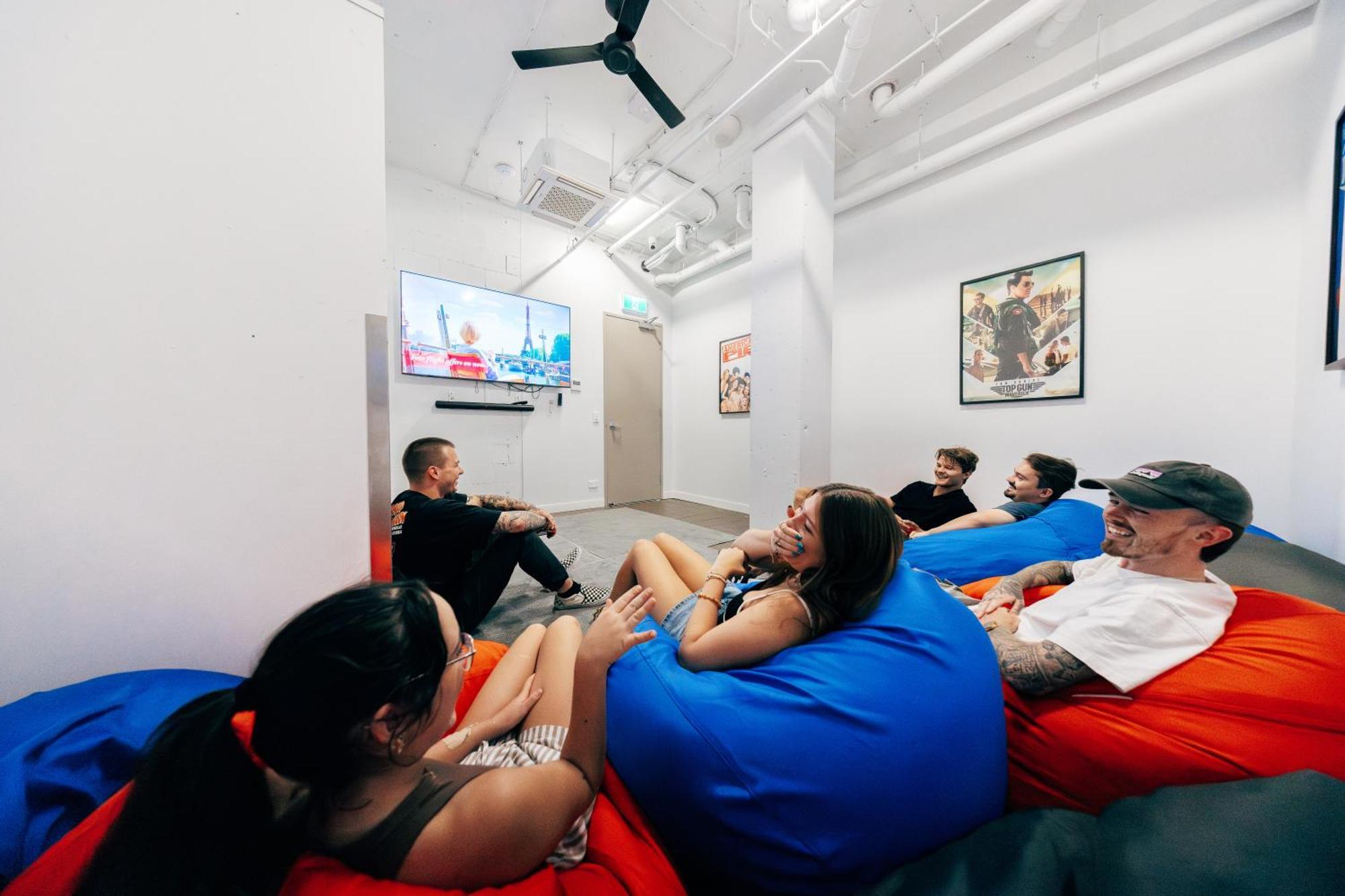 Maze Backpackers - Gold Coast Hostel Ngoại thất bức ảnh