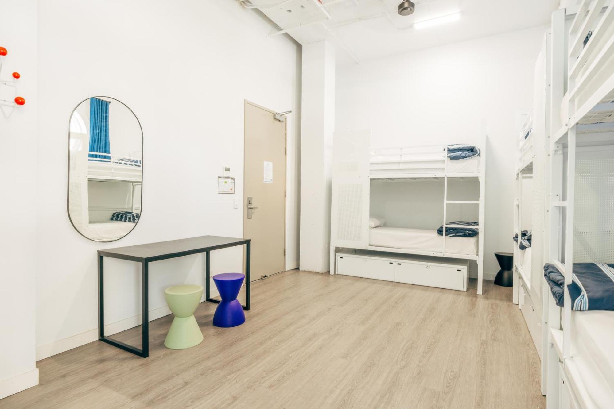 Maze Backpackers - Gold Coast Hostel Ngoại thất bức ảnh
