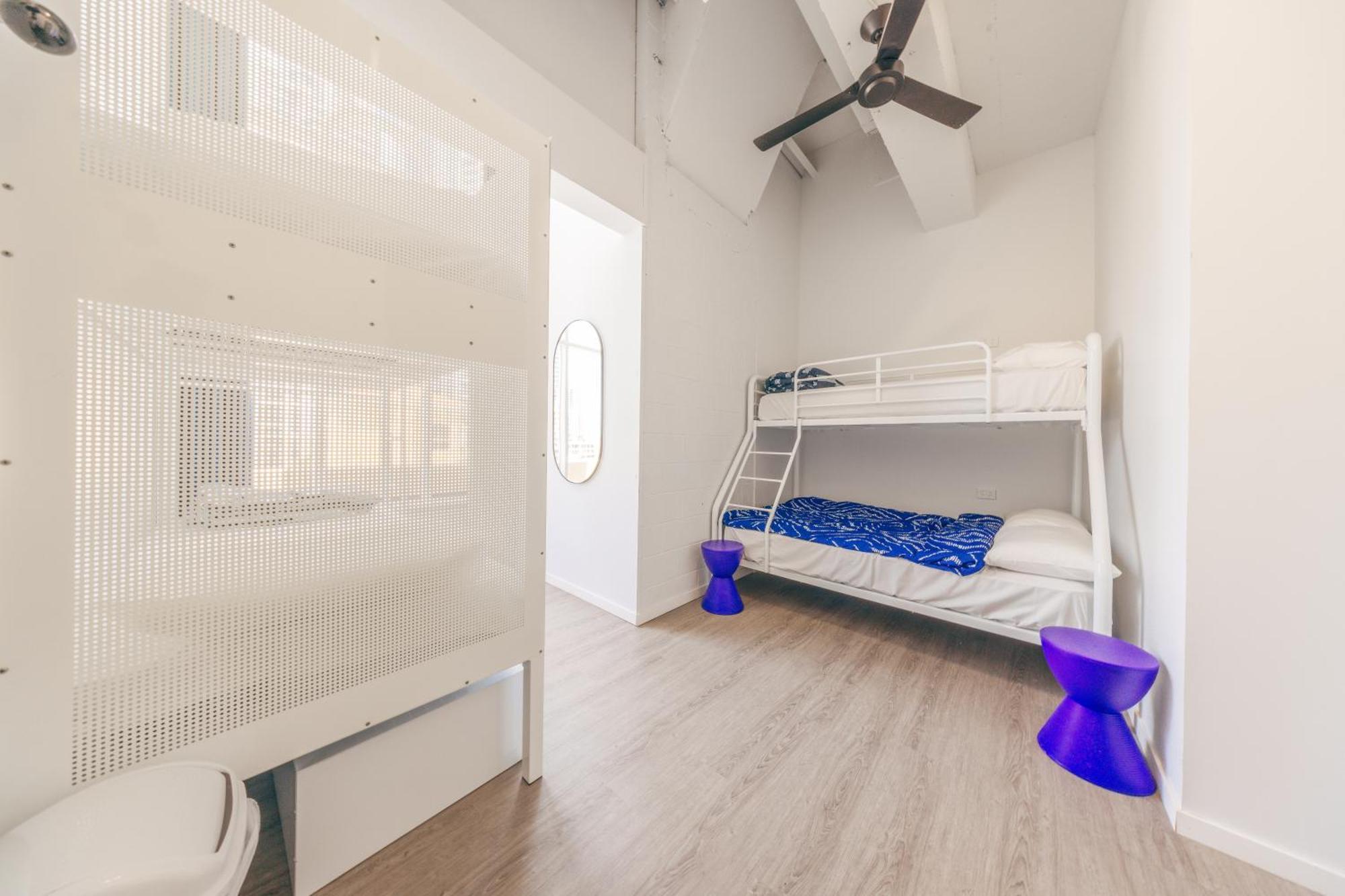 Maze Backpackers - Gold Coast Hostel Ngoại thất bức ảnh